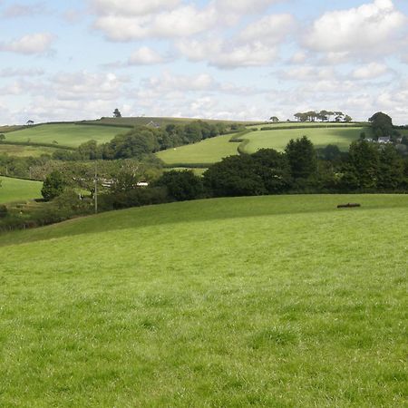 Rivendell Glamping Pods Hotel Holsworthy Exterior photo